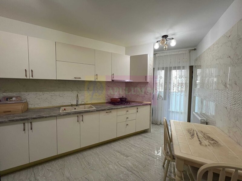 Mihai Bravu, Apartament 3 camere, mobilat luxos, si loc de parcare l
